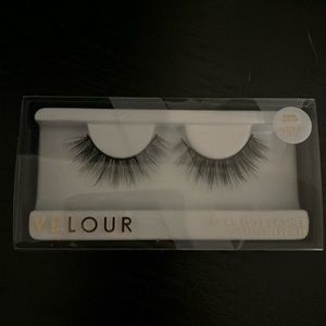 Velour lashes
